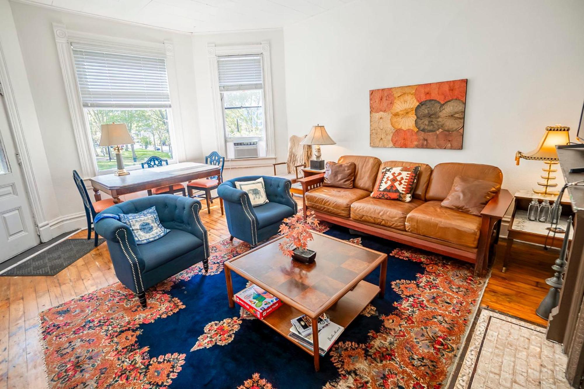 Apartamento Step Back In Time Charming Victorian With Modern Amenities *